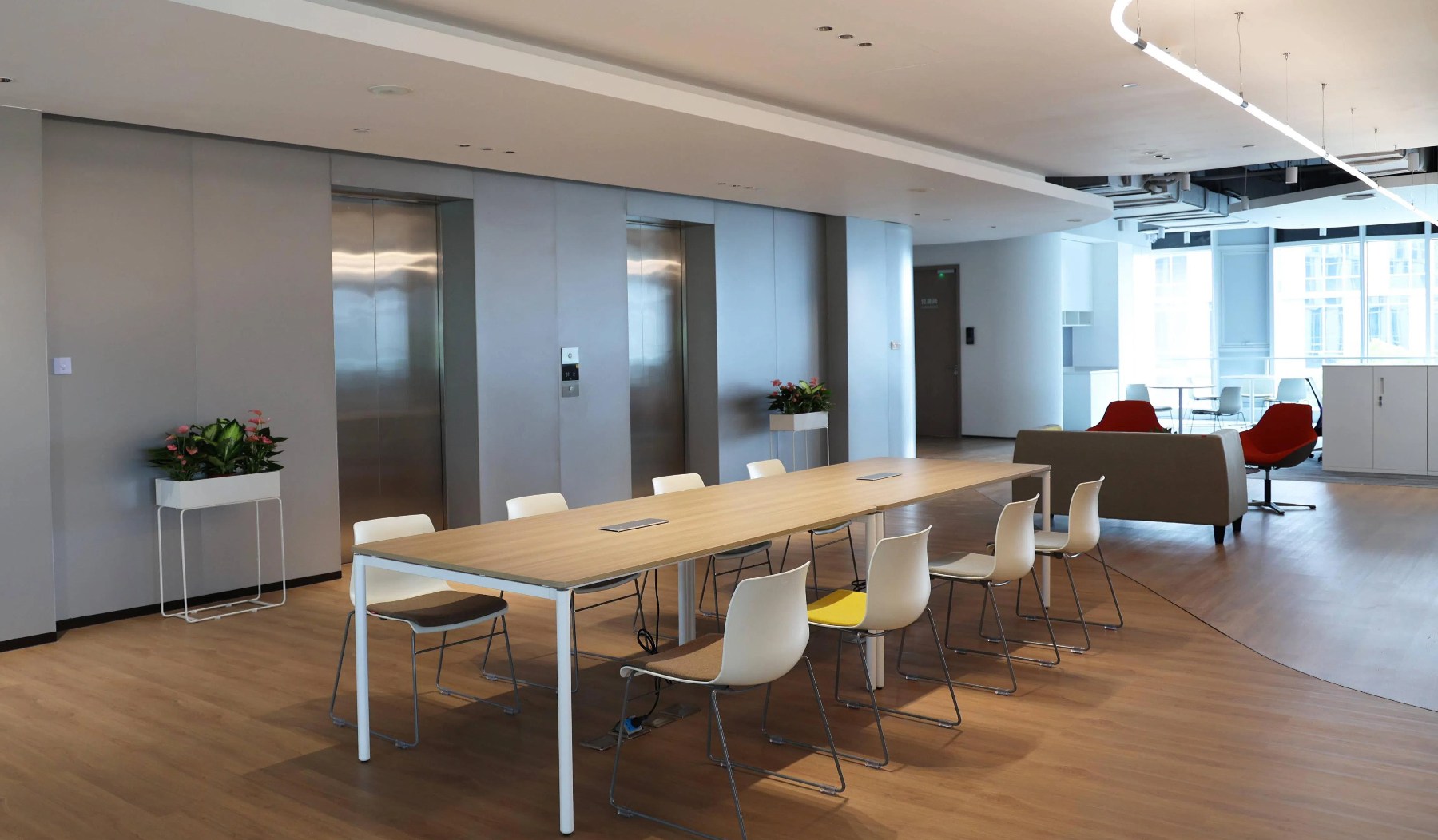 97国际-至尊品牌,源于诺言